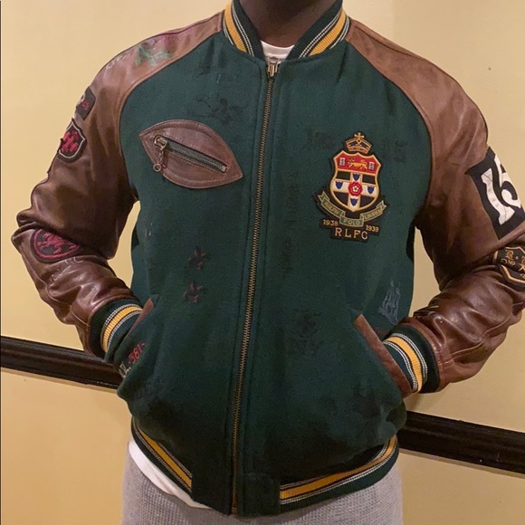 🤩 polo varsity 😌 - Picture 2 of 7